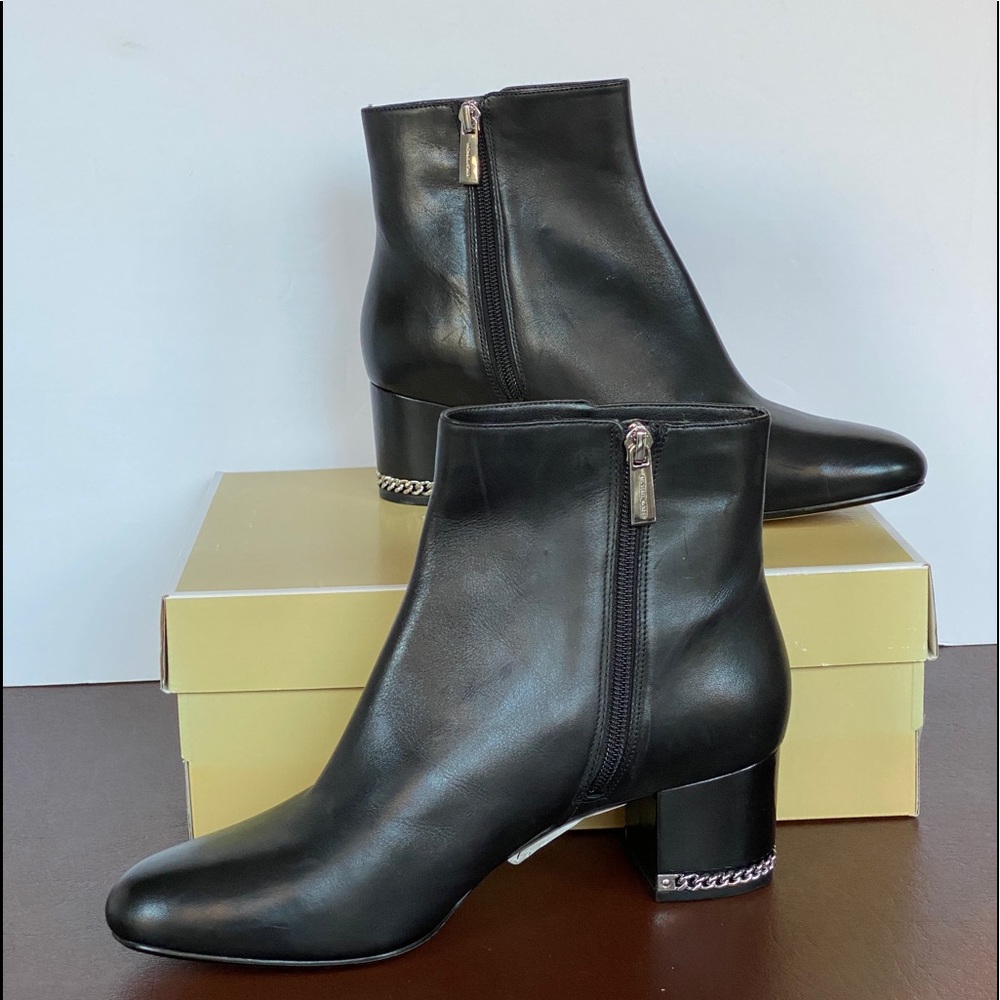 MICHAEL KORS Sabrina Chain Heel Bootie Leather 6.5 - Picture 6 of 11